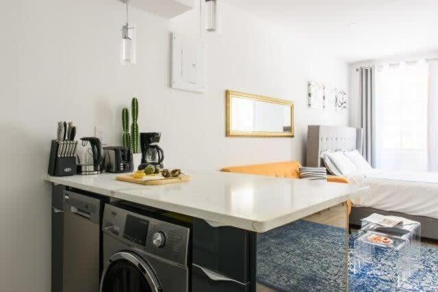 1597-3 Upper East Side W&d In Unit * Nova York